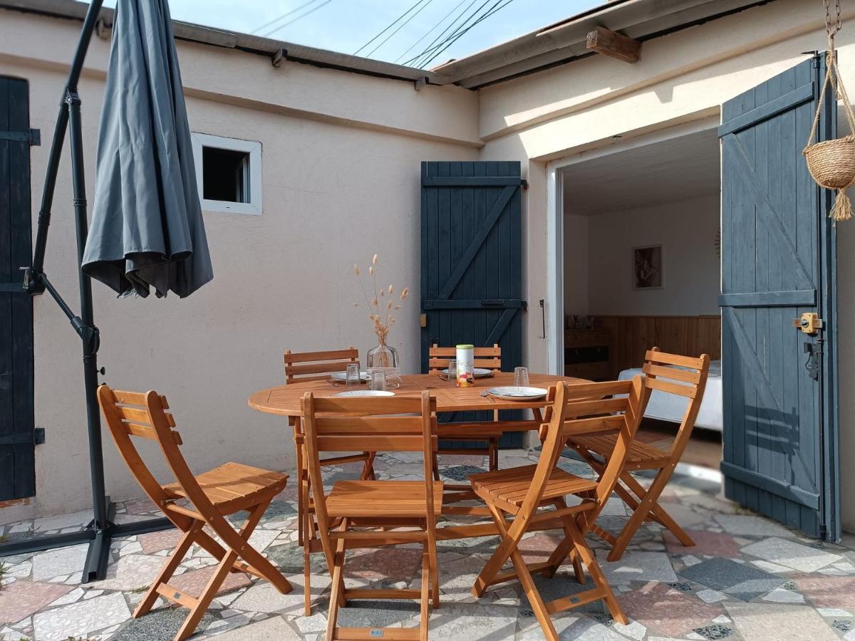 Cabanon Avec Dependance Villa Saint-Mitre-les-Remparts Eksteriør billede